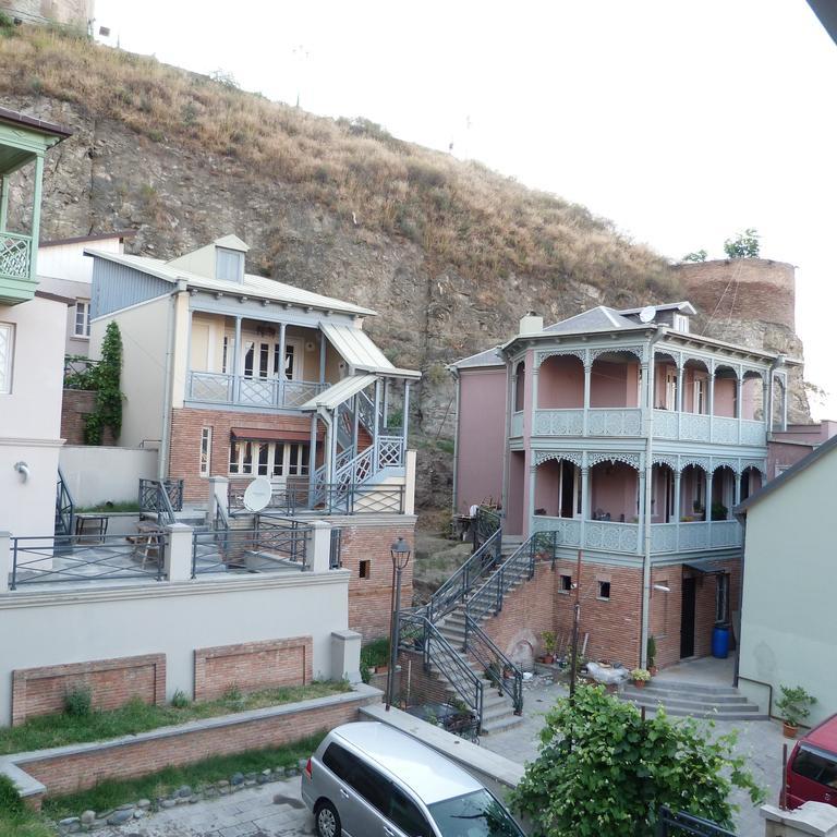Anano Apartment On Botanikuri Тбилиси Стая снимка