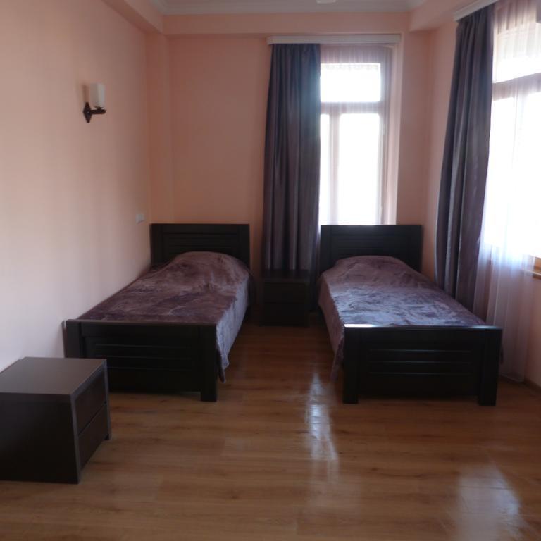 Anano Apartment On Botanikuri Тбилиси Стая снимка