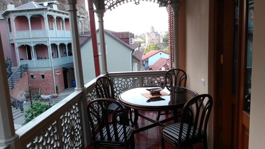 Anano Apartment On Botanikuri Тбилиси Стая снимка