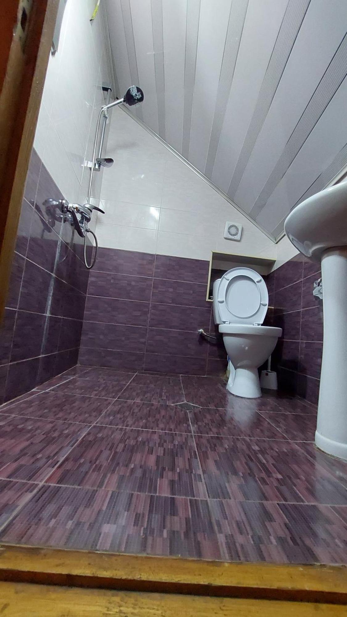 Anano Apartment On Botanikuri Тбилиси Екстериор снимка