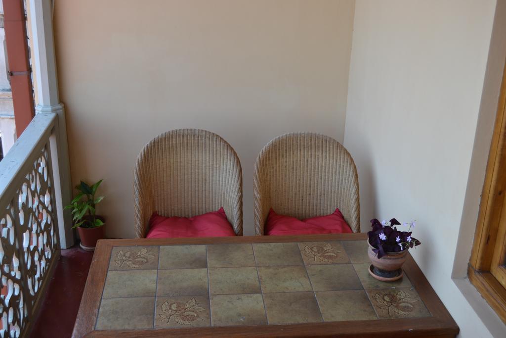 Anano Apartment On Botanikuri Тбилиси Екстериор снимка