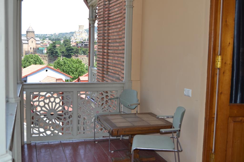 Anano Apartment On Botanikuri Тбилиси Екстериор снимка
